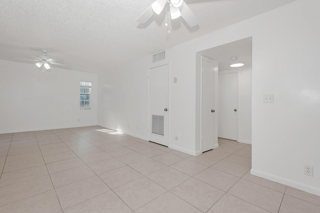 8830 W Sample Road - Photo 12