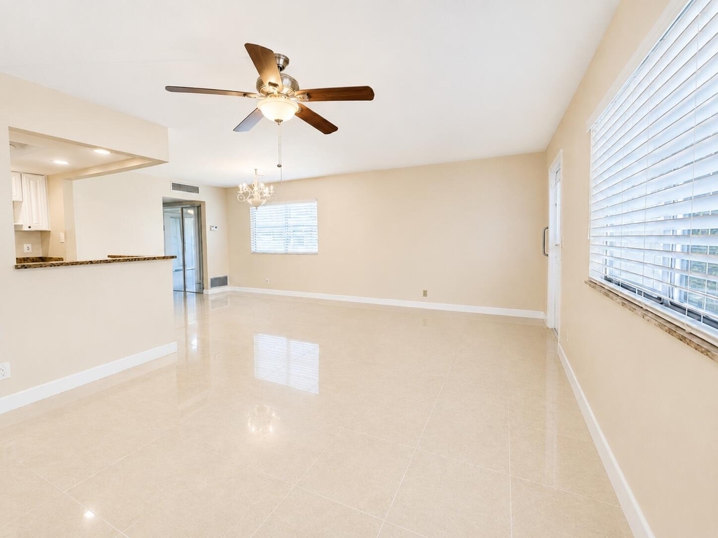 446 Saxony J Way - Photo 1