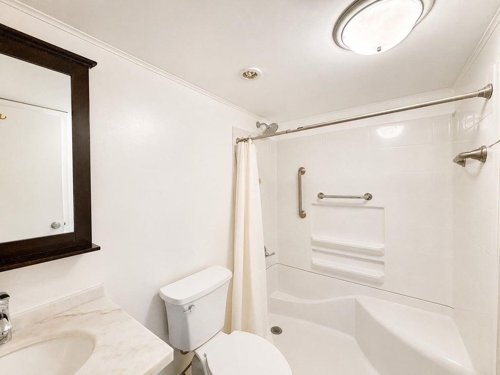 446 Saxony J Way - Photo 7