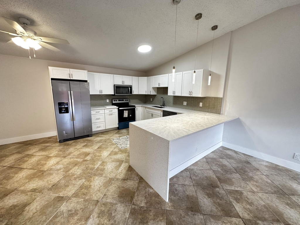 4326 Woodstock Drive - Photo 35
