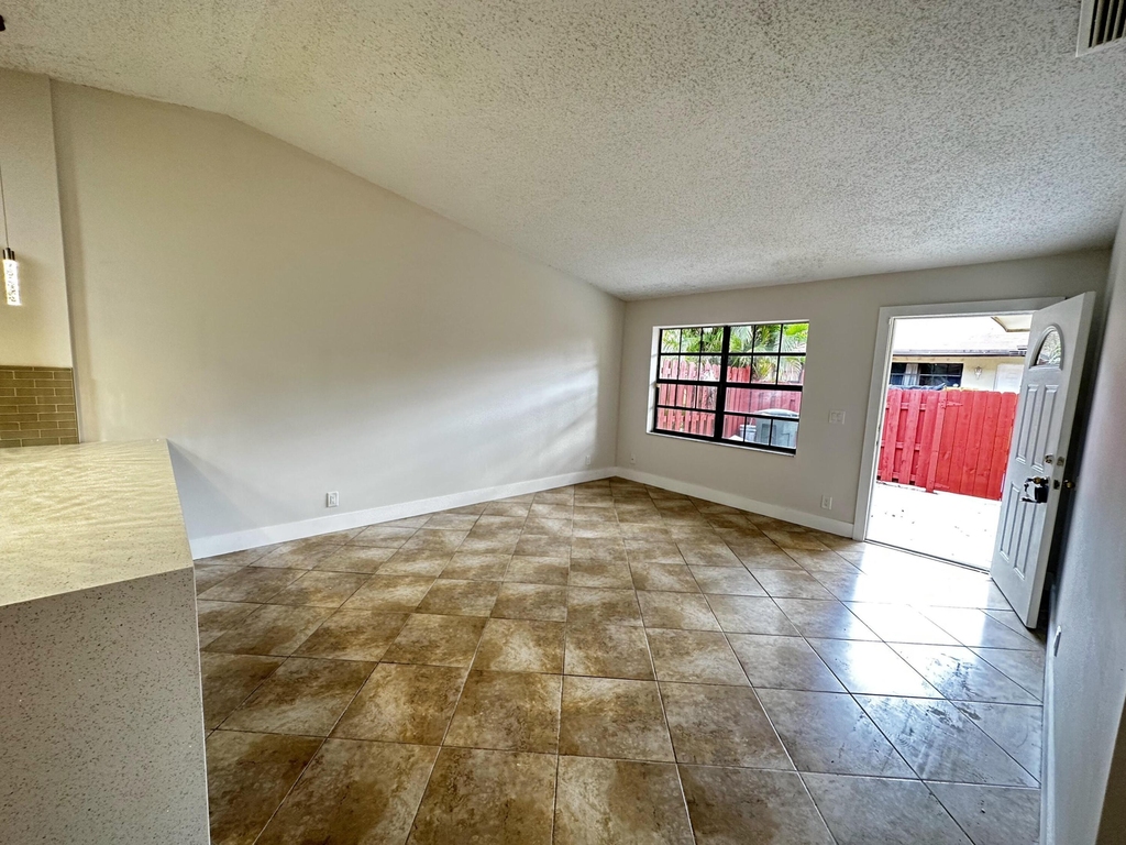 4326 Woodstock Drive - Photo 33