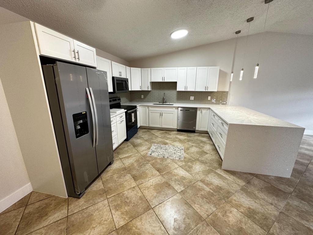 4326 Woodstock Drive - Photo 28
