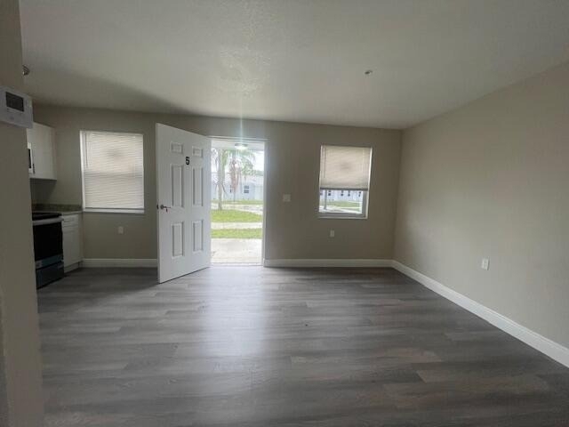 4393 Windsor Avenue - Photo 14