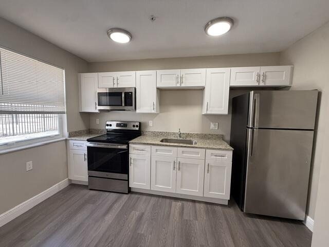 4393 Windsor Avenue - Photo 6