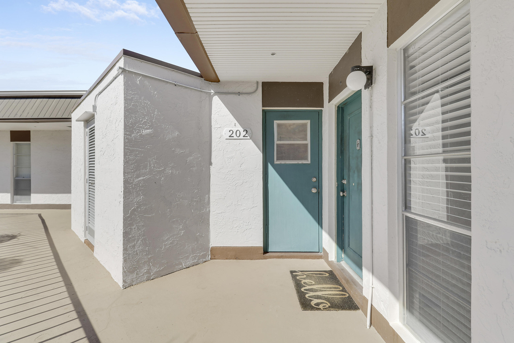 7 Greenway Village N - Photo 28