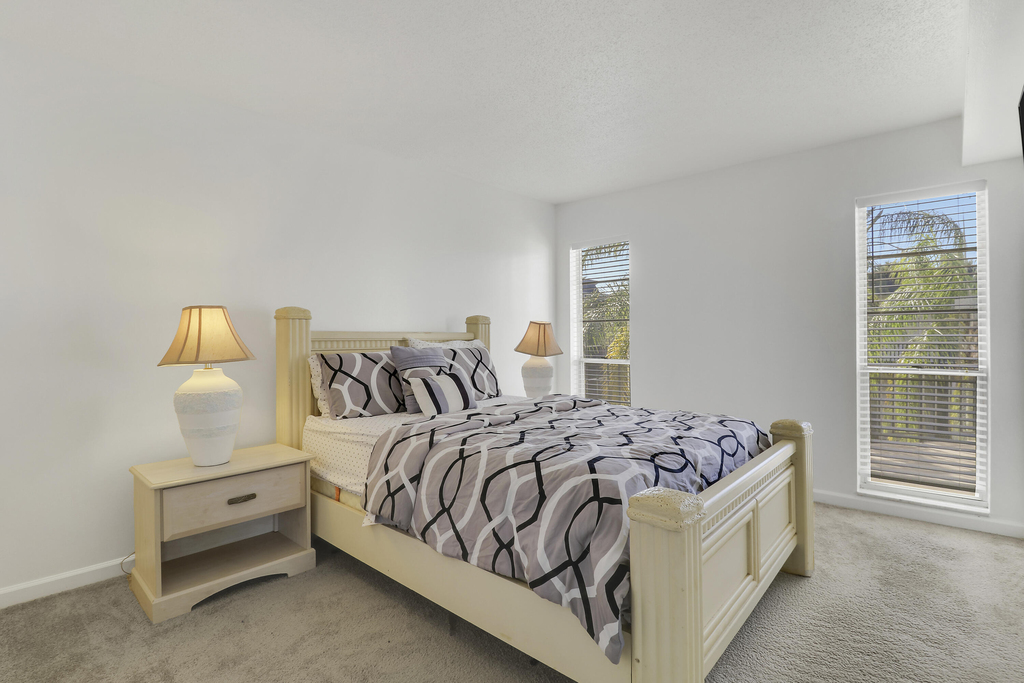 7 Greenway Village N - Photo 19