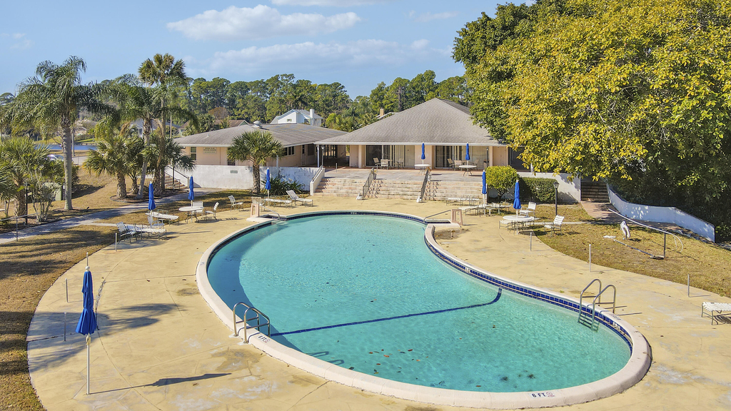 7 Greenway Village N - Photo 1