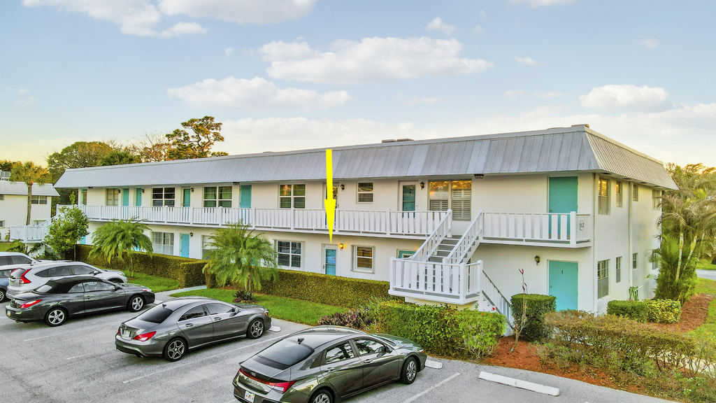 2929 Se Ocean Boulevard - Photo 1
