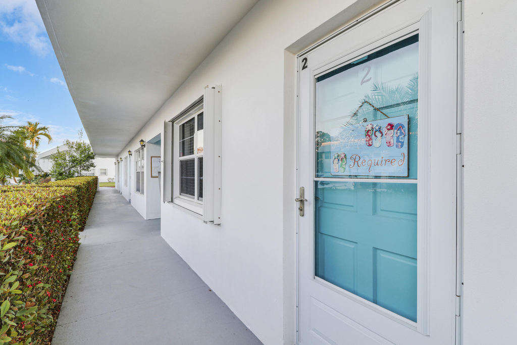 2929 Se Ocean Boulevard - Photo 0