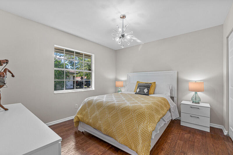 1840 Hollyhock Road - Photo 17
