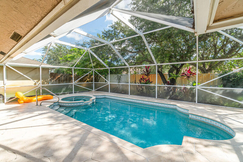 1840 Hollyhock Road - Photo 3