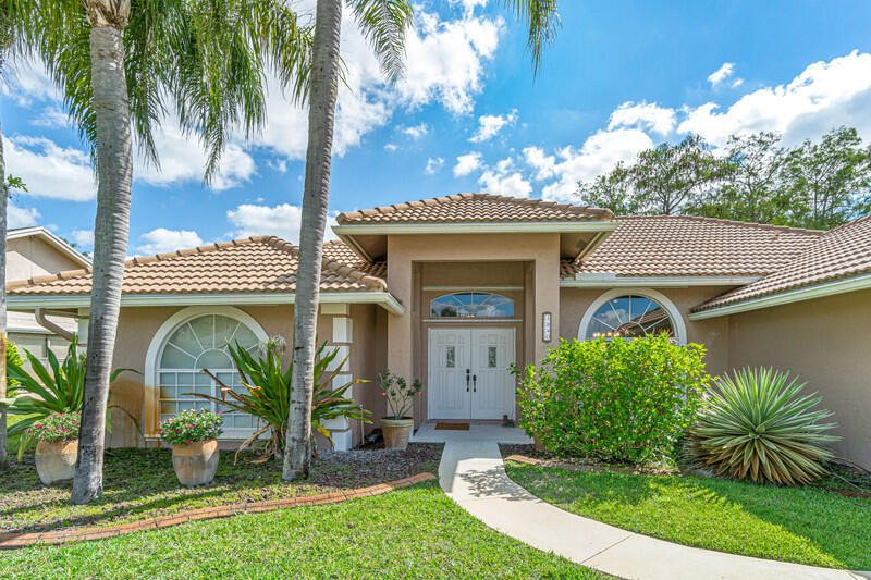 1840 Hollyhock Road - Photo 1