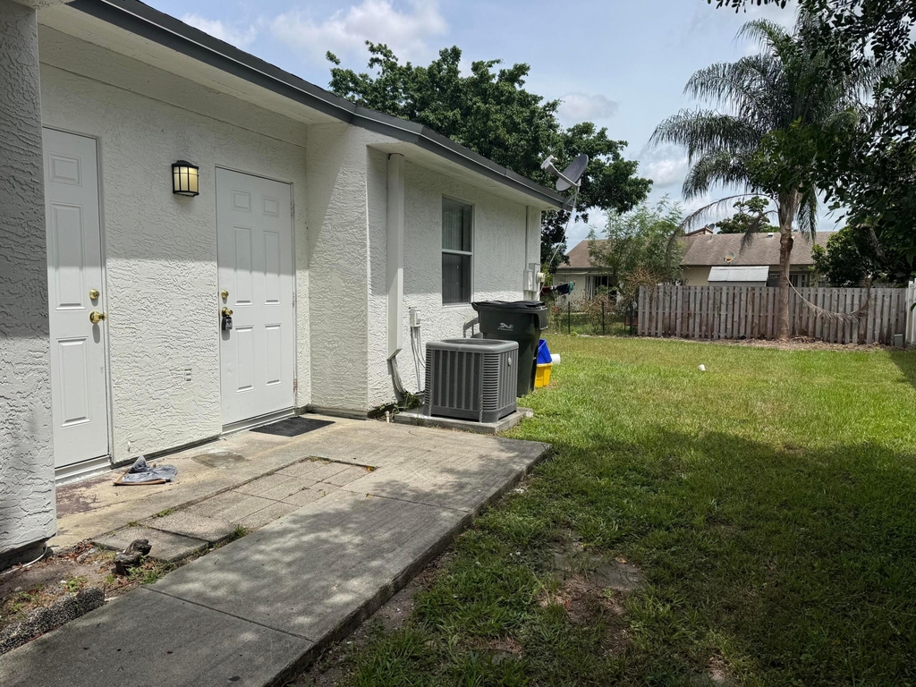 5335 Nw 5th Street - Photo 21