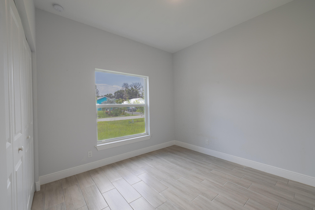 2240 84th Court - Photo 13