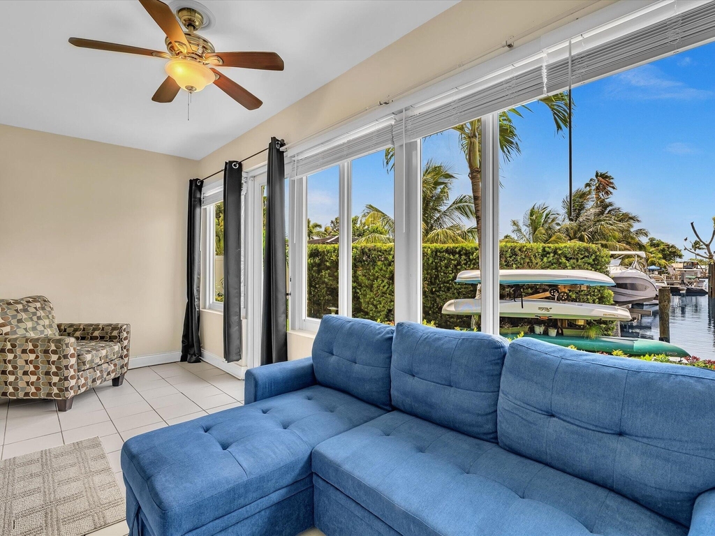 461 Se 19th Avenue - Photo 8