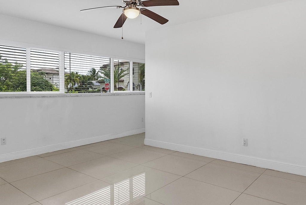 2910 Ne 40th Court - Photo 26