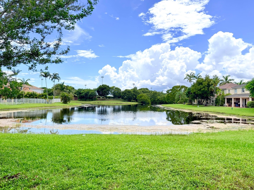 673 Conservation Drive - Photo 3
