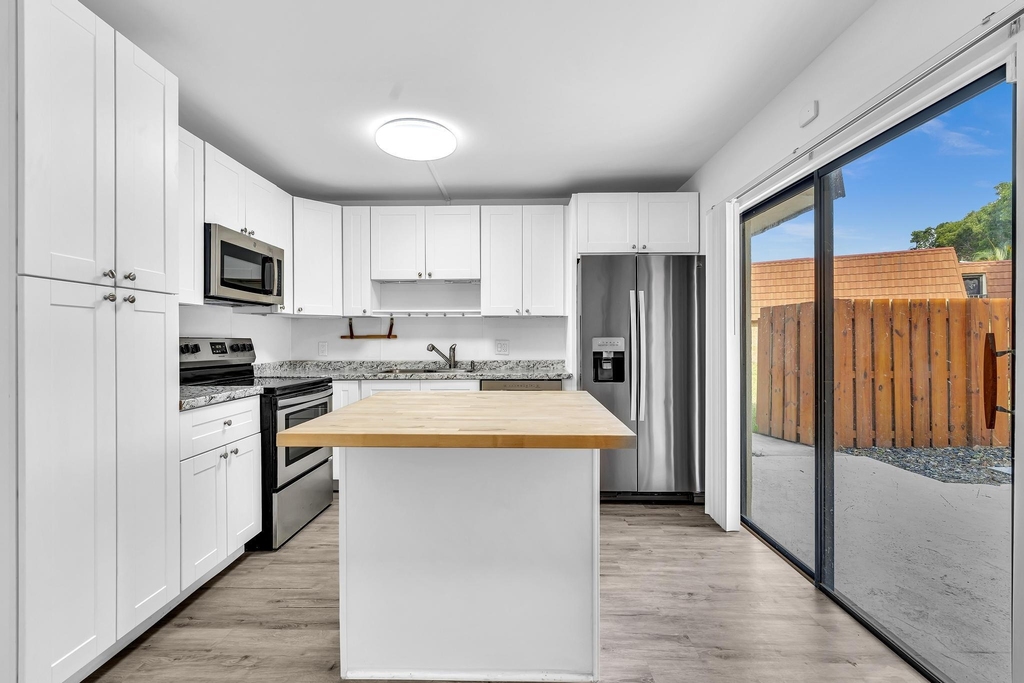 3319 Spanish Wells Drive - Photo 4