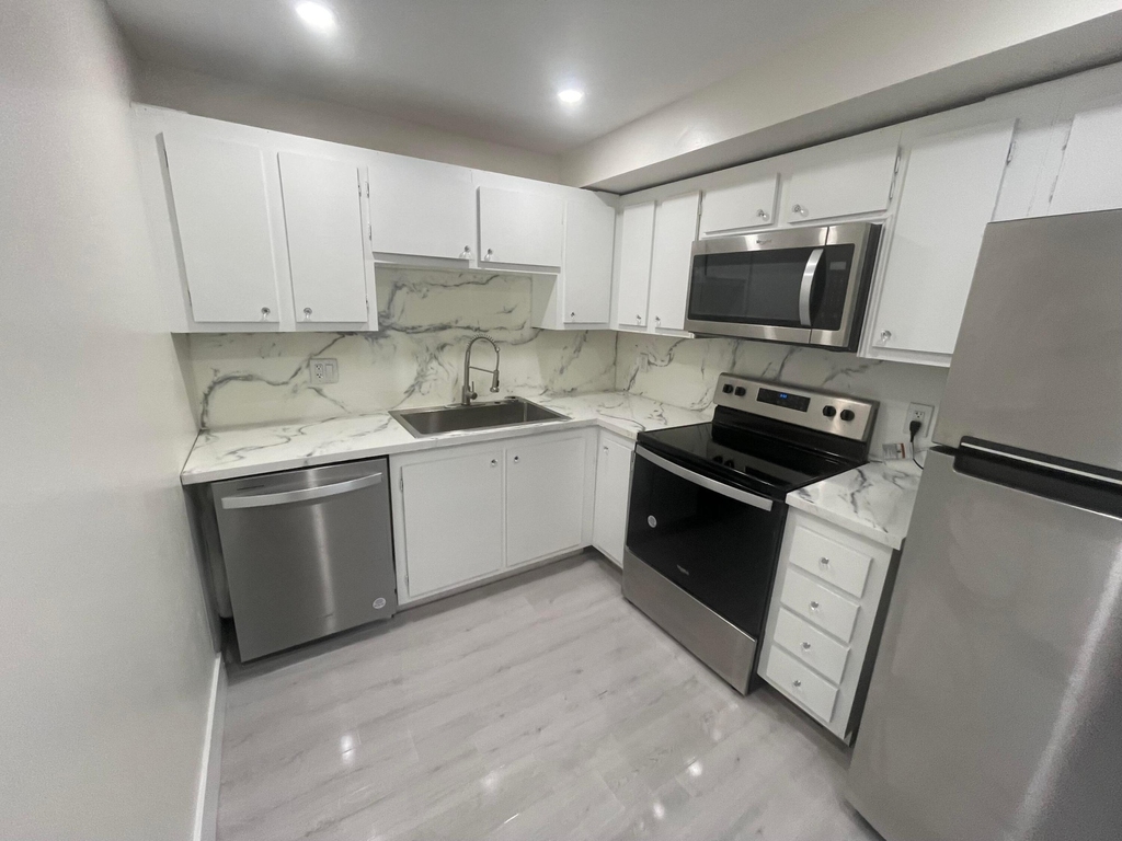336 Golfview Road - Photo 4