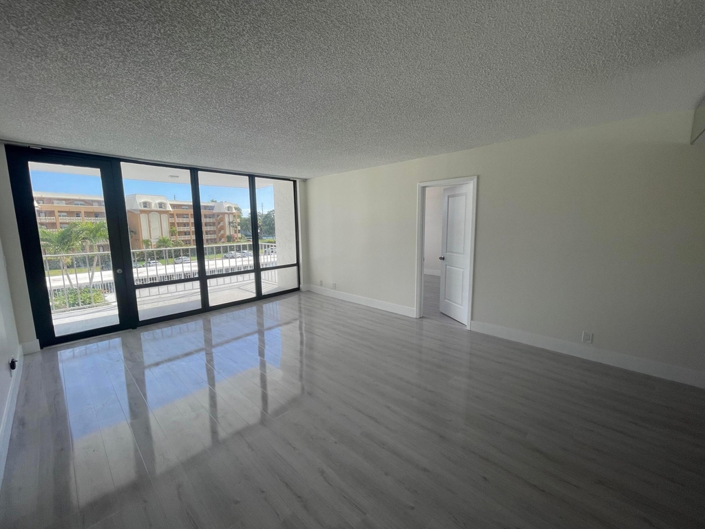 336 Golfview Road - Photo 8
