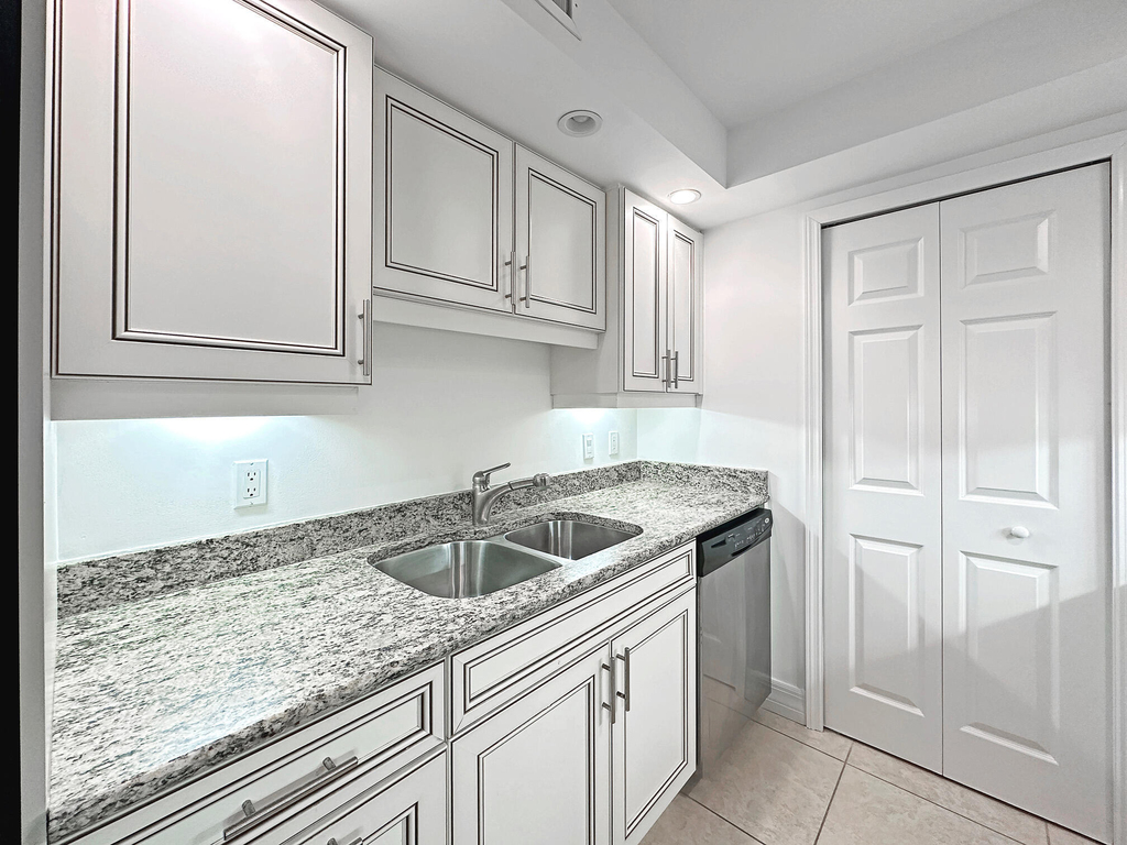 3000 N Ocean Drive - Photo 4