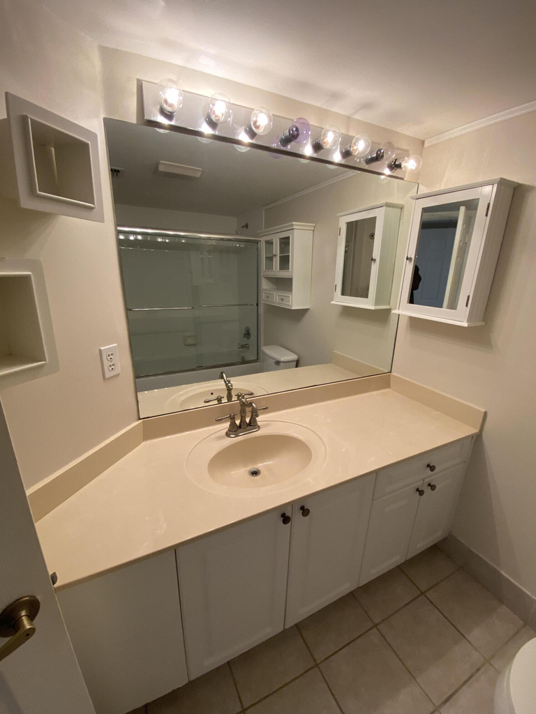 1100 S Crestwood Court S - Photo 6