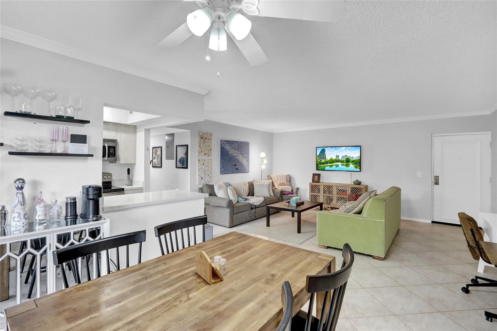 665 Enfield Street - Photo 10
