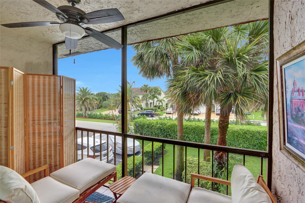 665 Enfield Street - Photo 9
