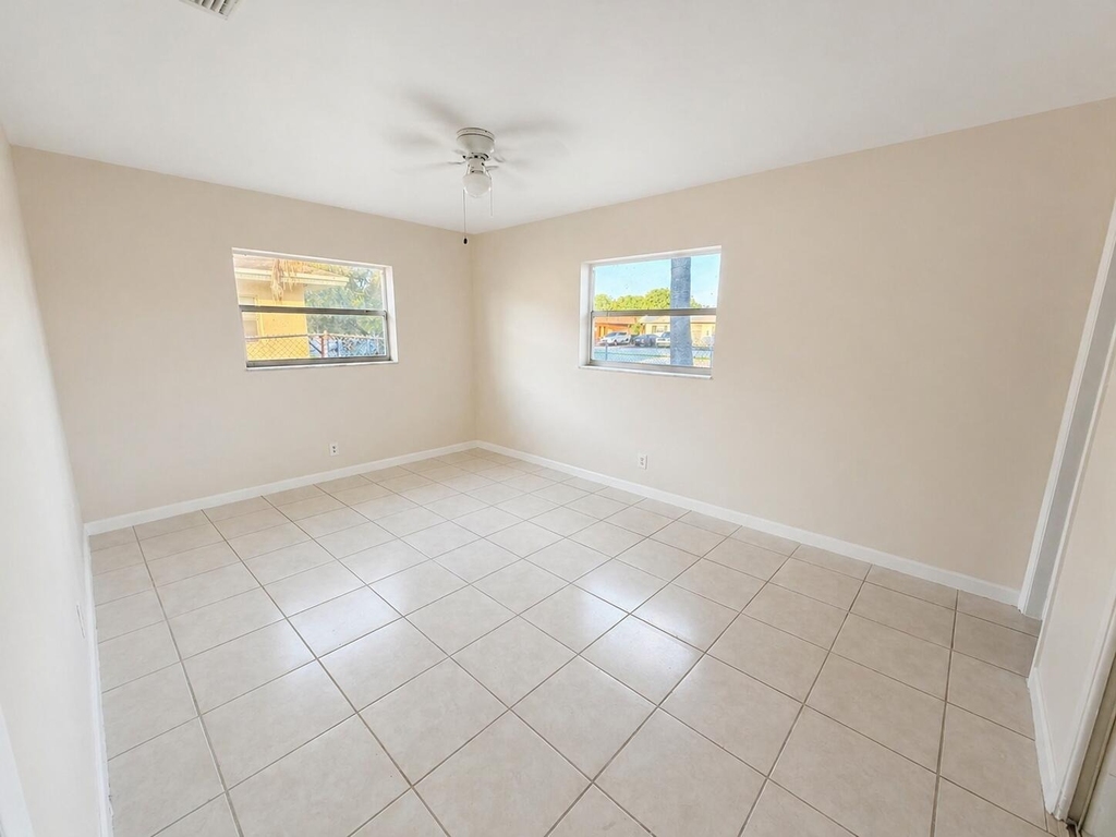 4151 Nw 30th Terrace - Photo 8