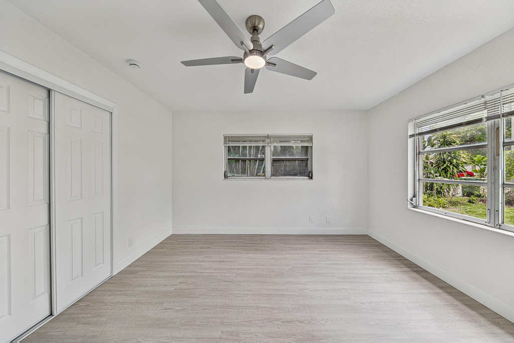 317 Sw 19th Street - Photo 35