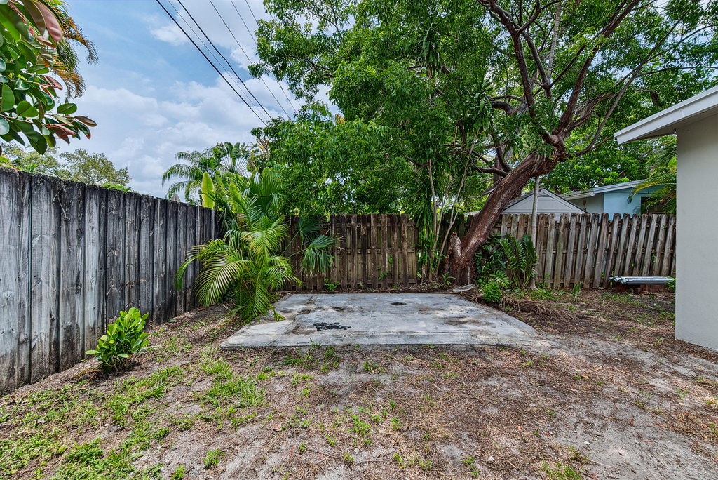317 Sw 19th Street - Photo 48