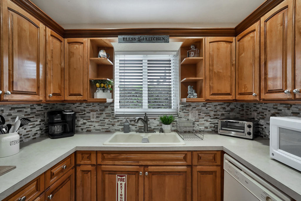 3021 Nw 21st Court - Photo 10