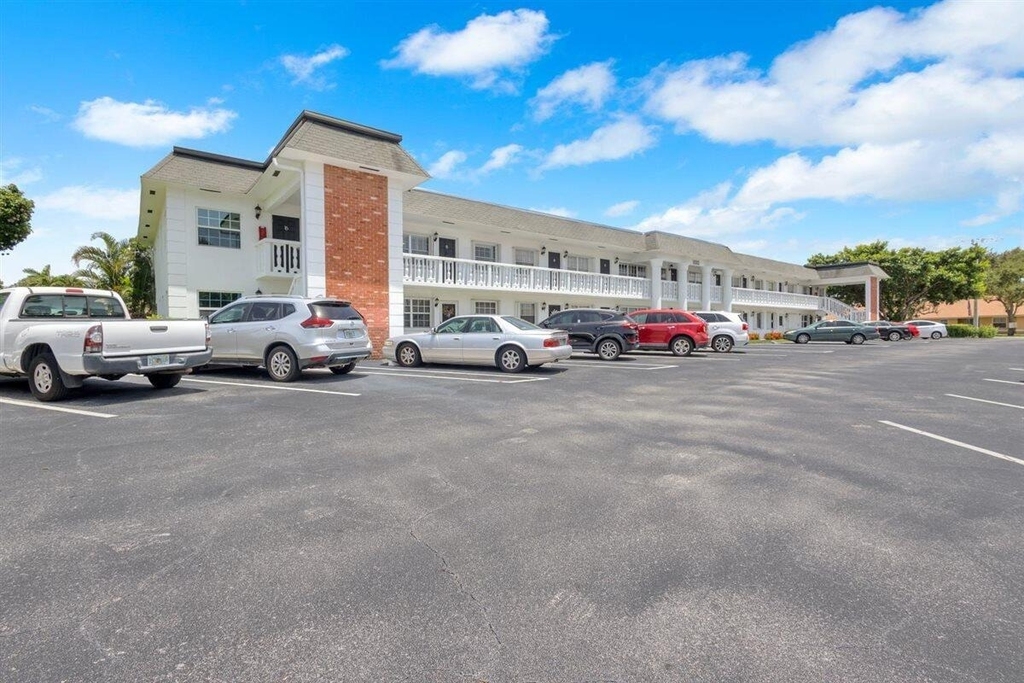 10000 Meridian Way N - Photo 1