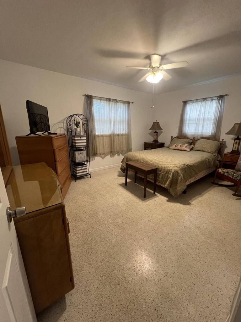 1622 Ne Maureen Court - Photo 6