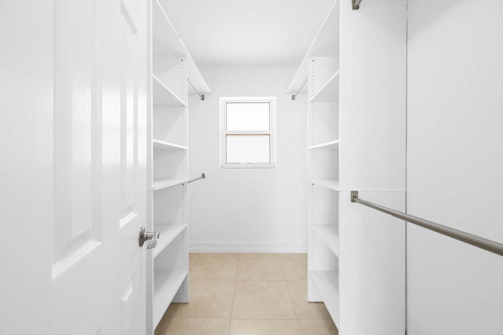 580 Se 5th Street - Photo 8