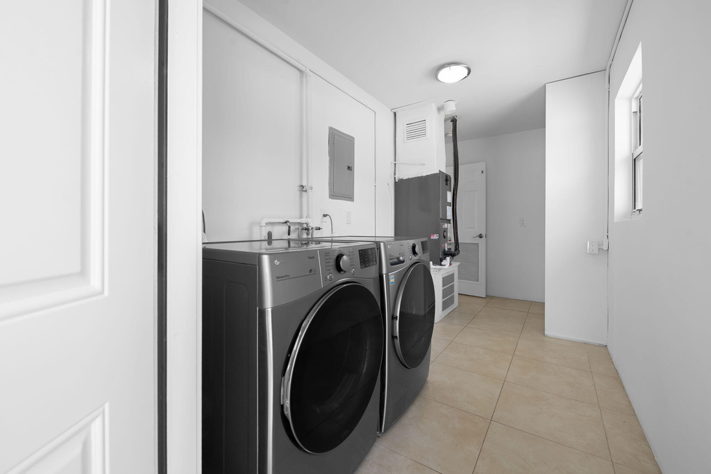 580 Se 5th Street - Photo 16