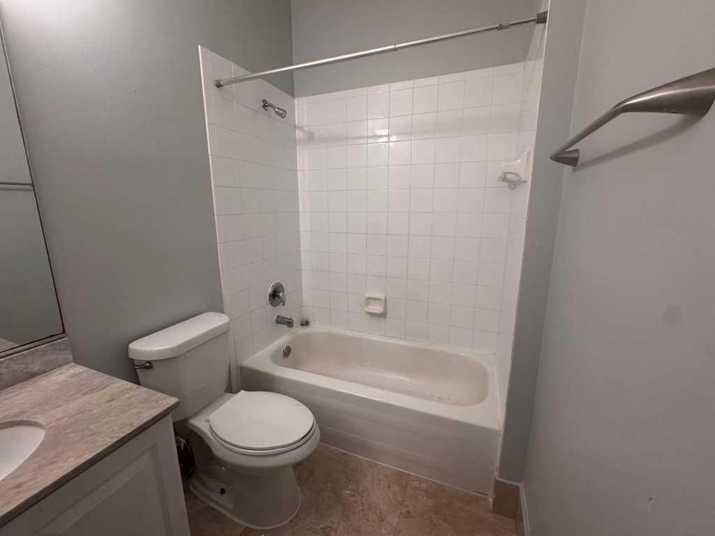 4044 Nw 62nd Court - Photo 6