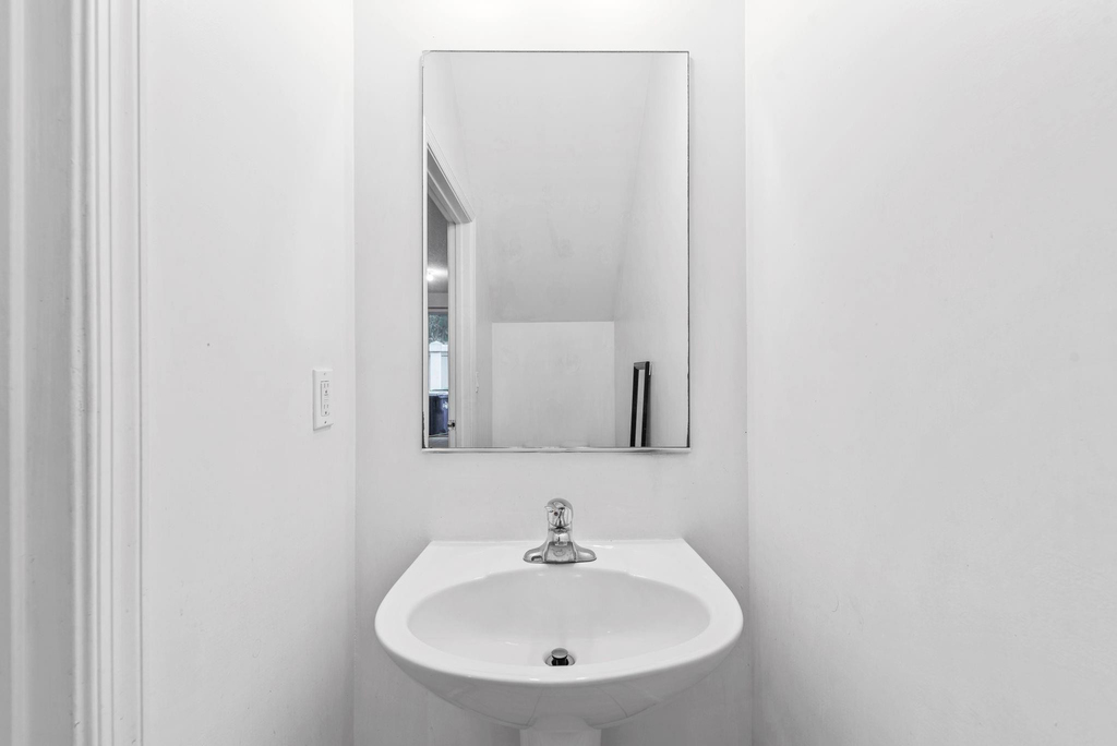 1425 Nw 36th Way - Photo 4