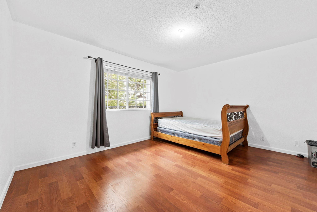 1425 Nw 36th Way - Photo 12