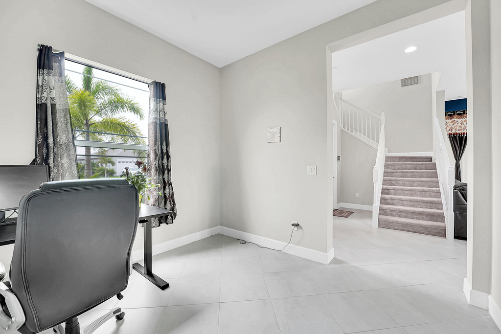 5530 Macoon Way - Photo 10