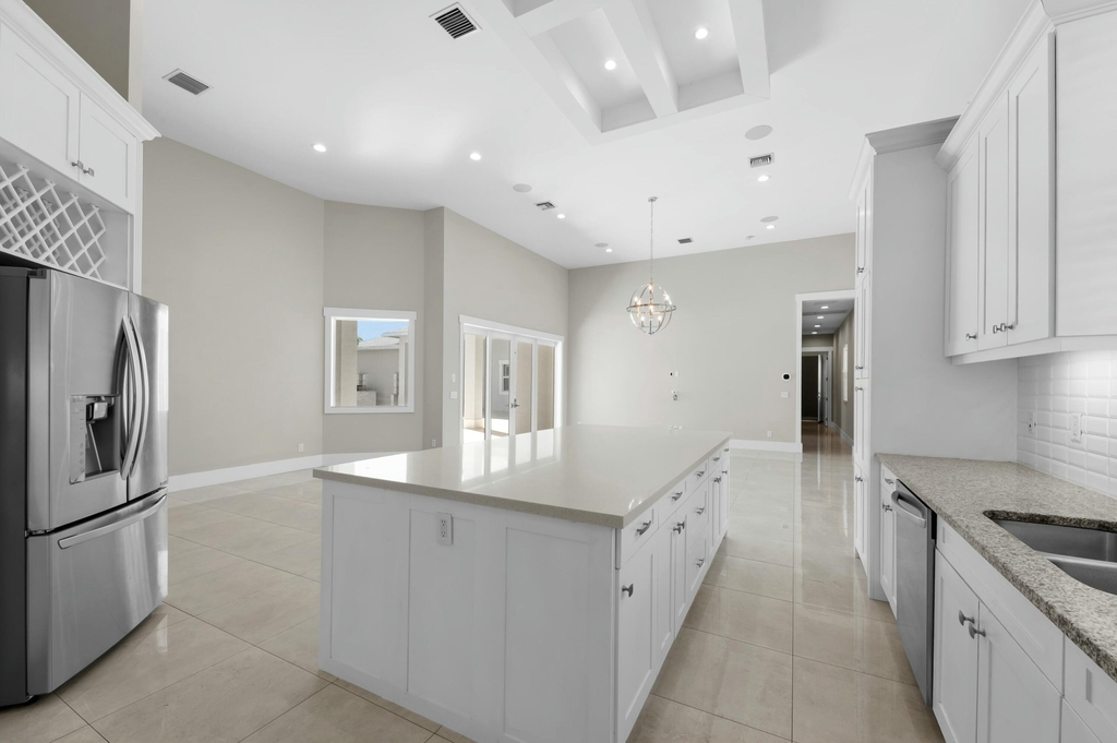15503 Temple Boulevard - Photo 17