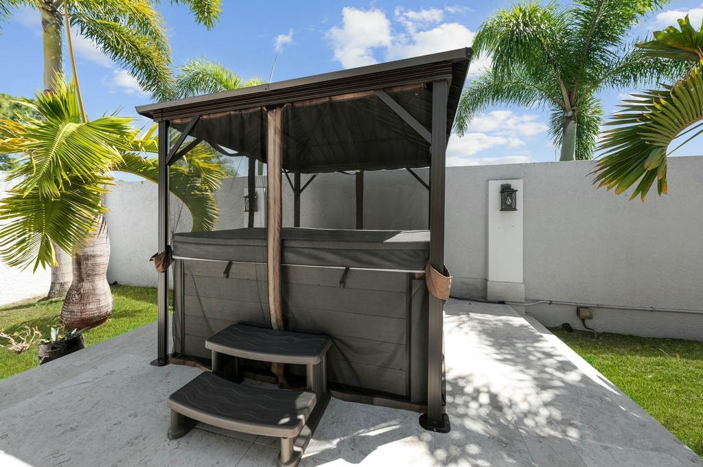 15503 Temple Boulevard - Photo 47