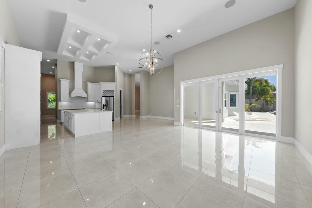 15503 Temple Boulevard - Photo 21