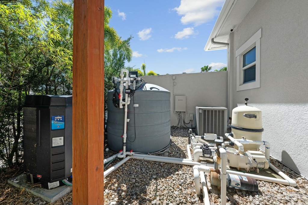 15503 Temple Boulevard - Photo 58
