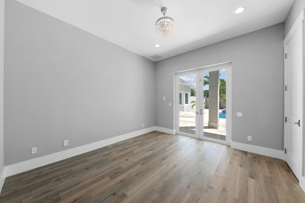 15503 Temple Boulevard - Photo 31