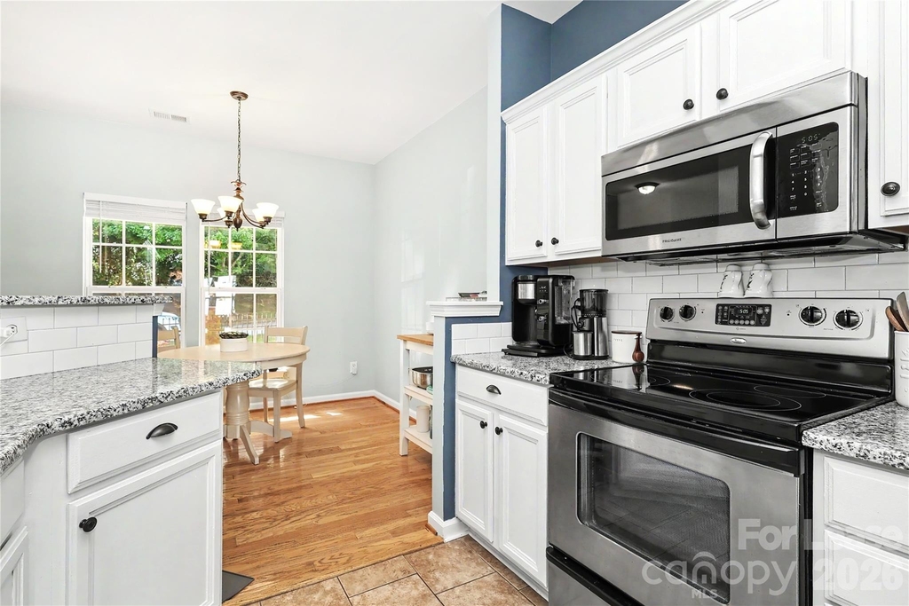 9446 Cadman Court - Photo 2