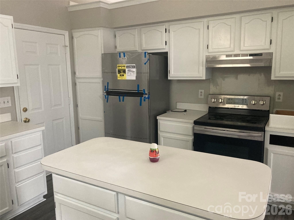3506 Briarthorne Drive - Photo 3