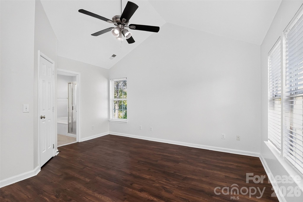 11300 Valerian Court - Photo 20