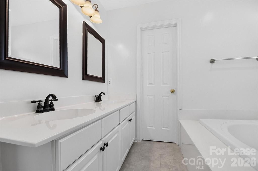 11300 Valerian Court - Photo 23