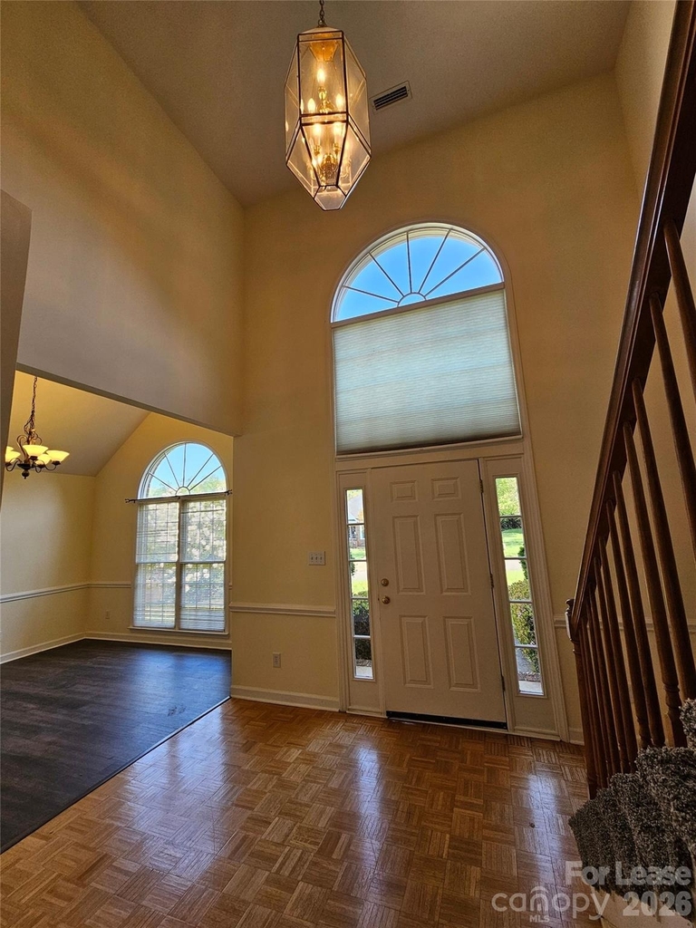 151 Woodfern Place - Photo 5